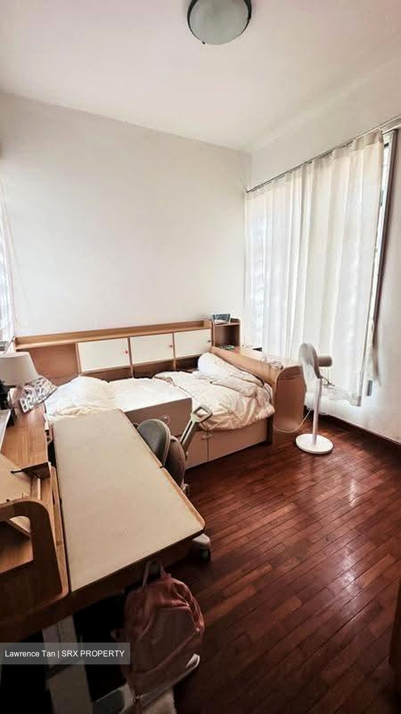Hillview Heights (D23), Condominium #632735401